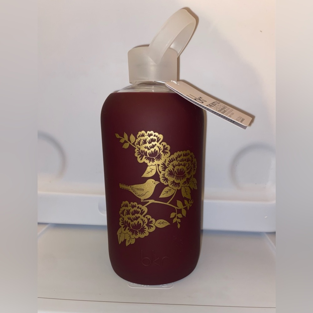 NWT big bkr - Valentina Gilded Garden